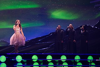 Fortune Salaire Mensuel de Islande Au Concours Eurovision De La Chanson 2015 Combien gagne t il d argent ? 1 000,00 euros mensuels