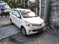 2015 Toyota Avanza 1.3 E (pre-facelift), West Surabaya.jpg