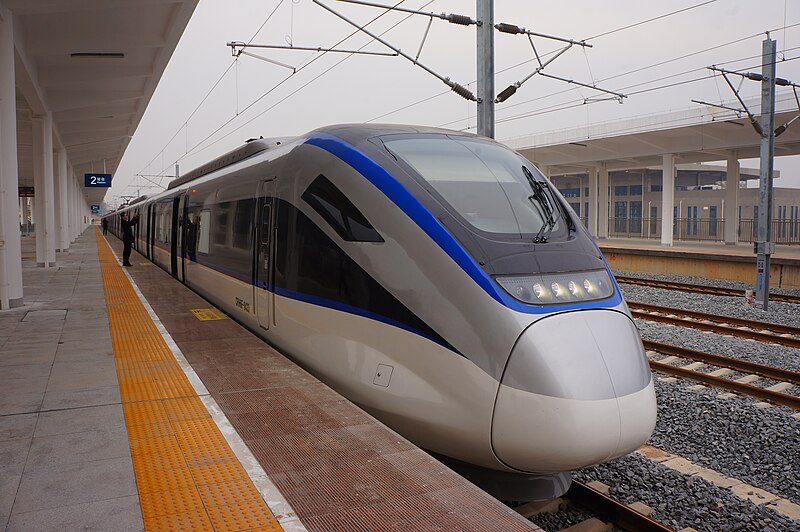 File:201712 CRH6F-0433 at Changshaxi Station.jpg