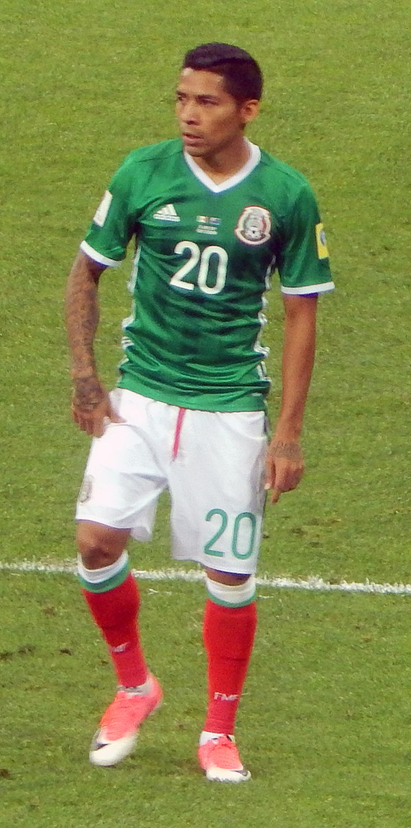 Aquino with Mexico at the 2017 FIFA Confederations Cup