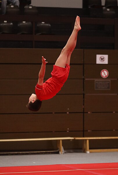 File:2022-12-10 Training Men 10 December Floor exercise at CGC Bettembourg 2022 (Martin Rulsch) 037.jpg