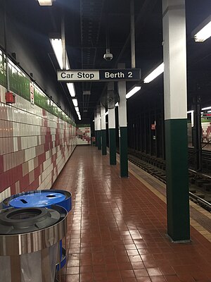 33rd Street SEPTA Straßenbahnhaltestelle 2018.jpg