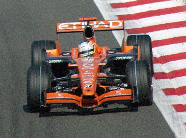 Sutil driving the F8-VIIB at the 2007 Belgian Grand Prix.