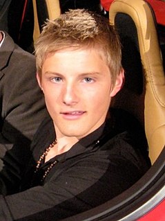 Alexander Ludwig Canadian actor