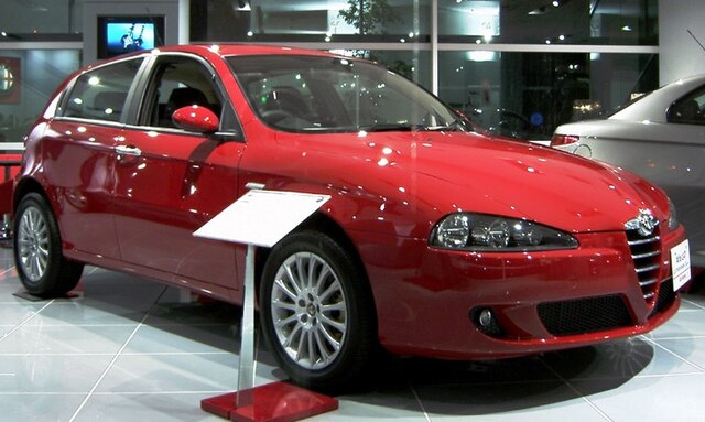 File:Alfa Romeo 147 (2007.1.9. Japan).jpg - Wikimedia Commons