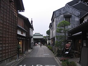 Alley in Kawagoe.jpg