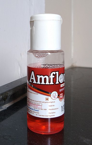 File:Amflor Amine Floride mouthwash.jpg