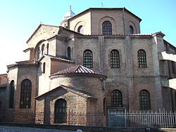 Basilica San Vitale.jpg
