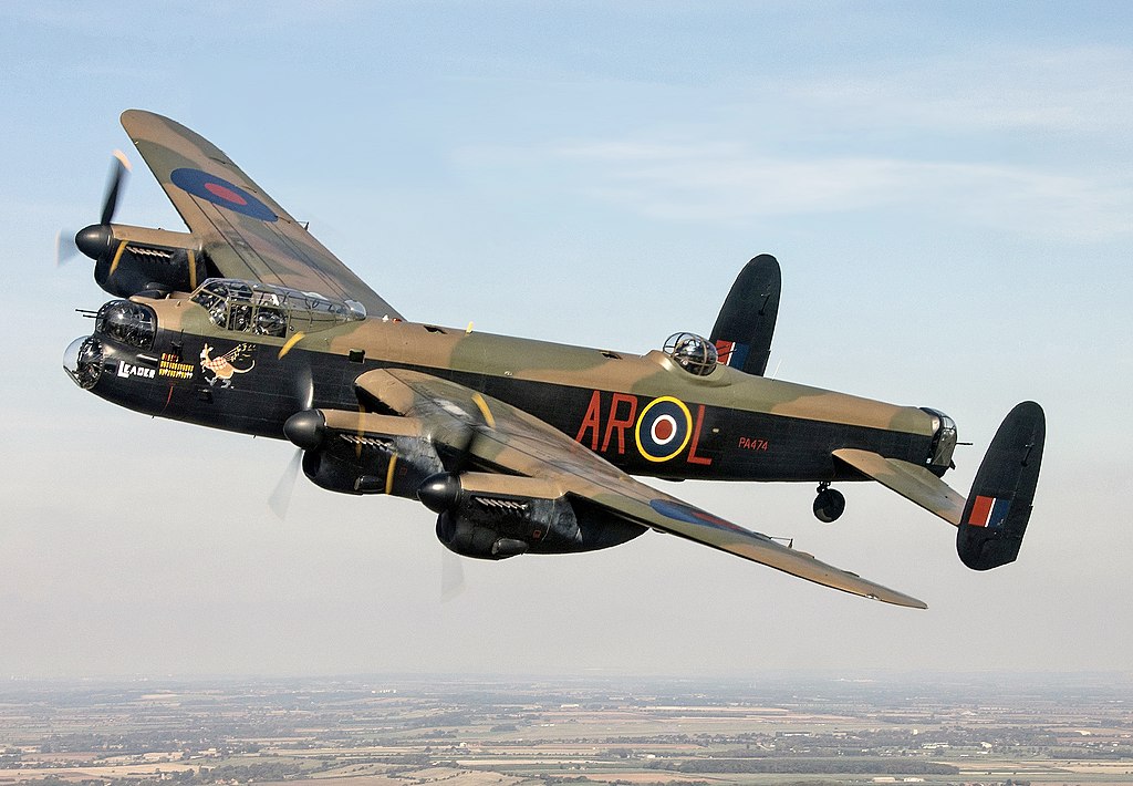  Battle of Britain Memorial flight Avro Lancaster (cropped) 