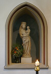 Stone 14th century statue of Mary and Jesus, St Stephanus church, Beckum, Germany Beckum - St. Stephanus - Marienstatue.jpg