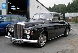 Bentley (5026306056) .jpg