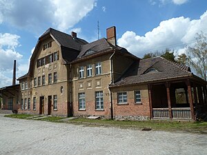 Listed station building in Crinitz, the main intermediate station on the route.