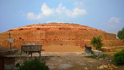 Nelakondapalli'de Budist stupa