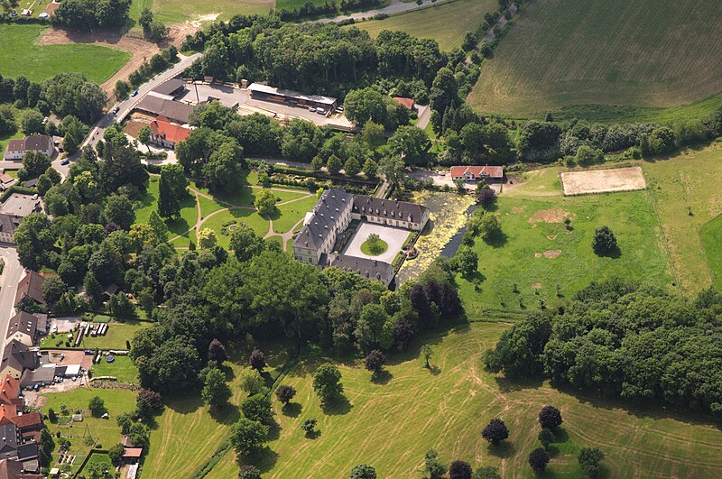 File:Brilon-Alme Schloss Alme Sauerland Ost 672 pk.jpg