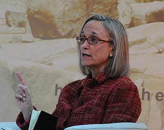 <span class="mw-page-title-main">Carla Robbins</span> American journalist