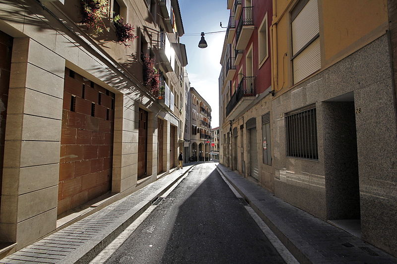 File:Carrer de la Tallada.jpg