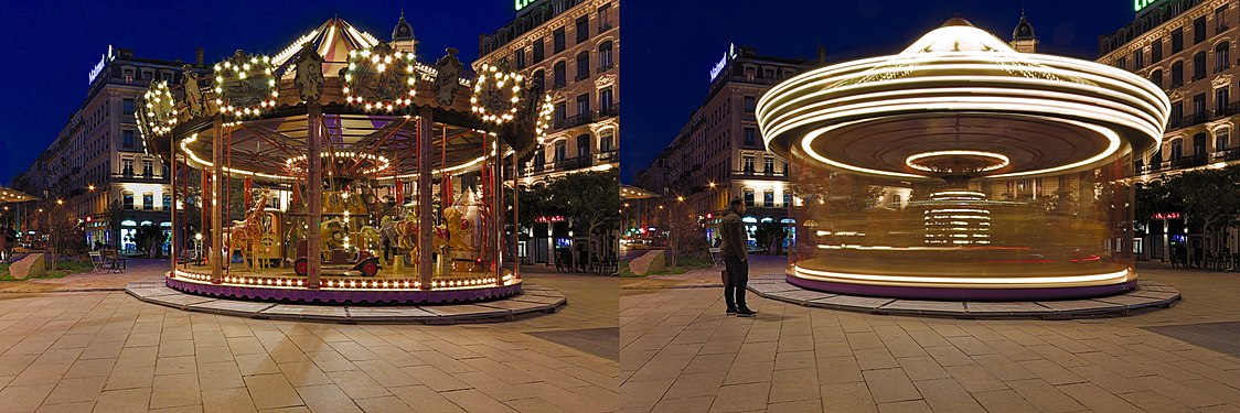 Carousel in Lyon - night views including a long exposure