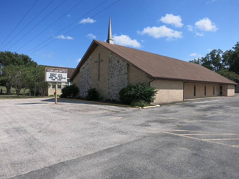 File:Cedar Lane TX Baptist Church.jpg