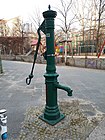 Charlottenburg Sesenheimer Straße water pump.jpg