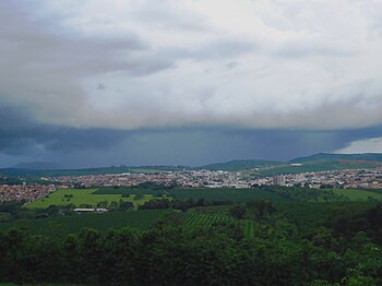 Chuva em Três Pontas