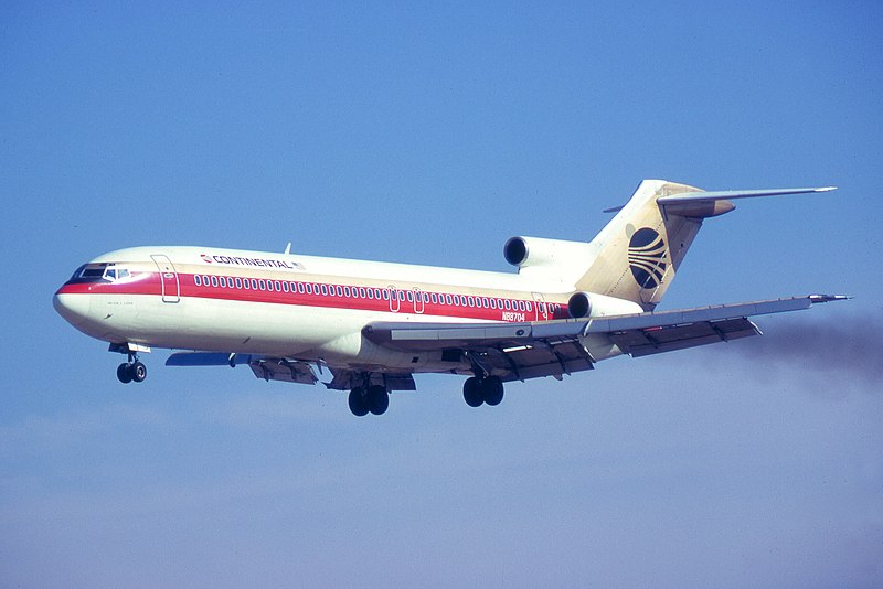 File:Continental 727 (5990014470) (2).jpg