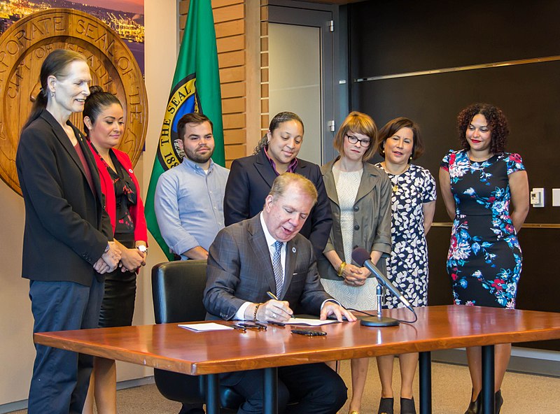 File:Conversion Therapy Ban Bill Signing (28394604213).jpg