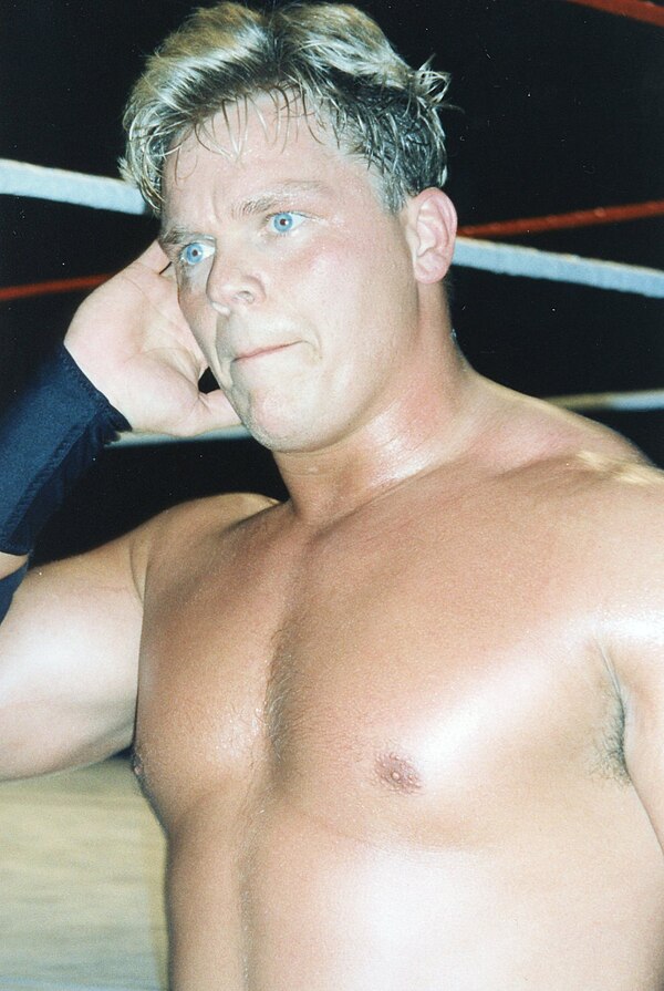 Shane Douglas won the ECW Heavyweight Championship in the main event of Ultimate Jeopardy.