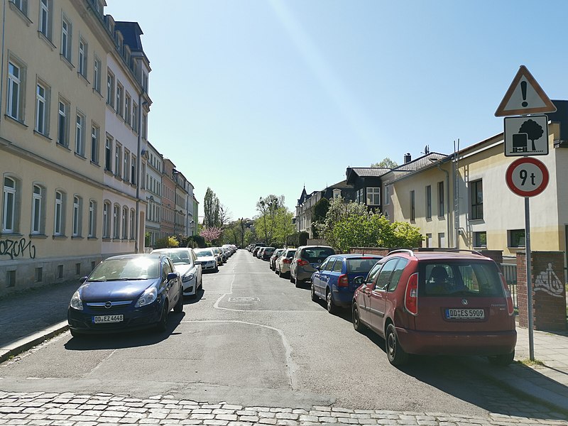 File:Draesekestraße Dresden 2020-04-19 .jpg