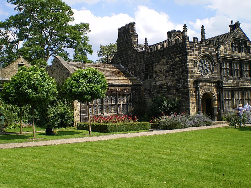 File:East Riddlesden Hall2.jpg