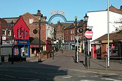 Entrance to Normanton High Street from the Market Square - geograph.org.uk - 5361.jpg