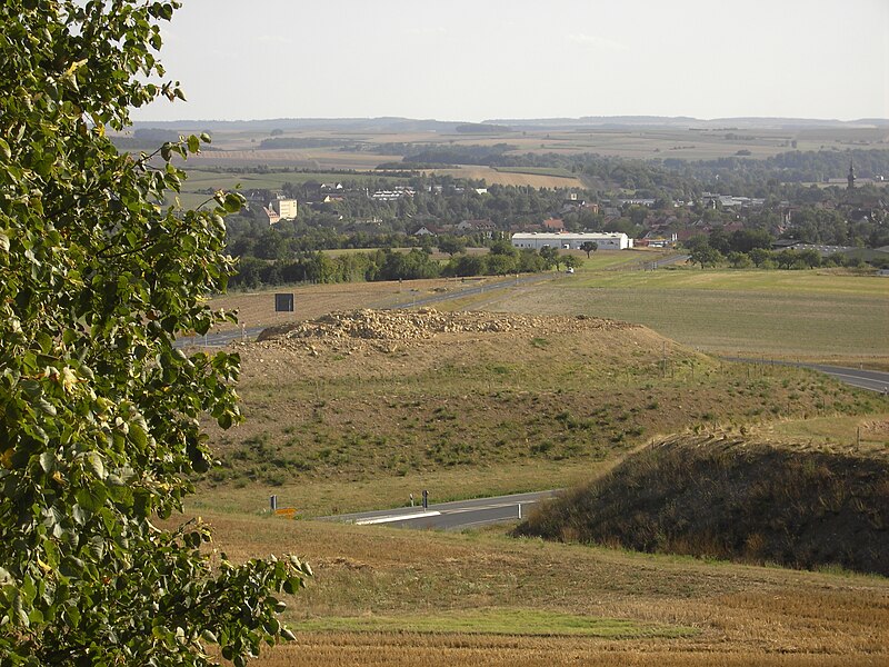 File:Erdaushub bei Galgenturm.JPG