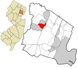 Location of Essex Fells in Essex County highlighted in red (right). Inset map: Location of Essex County in New Jersey highlighted in orange (left).