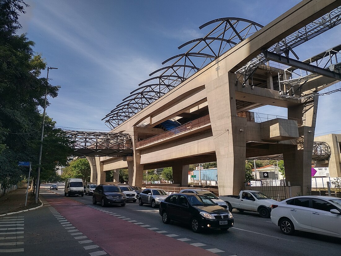 Estação Vila Cordeiro