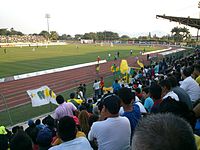 Olympijský stadion univerzity v Colimě.jpg