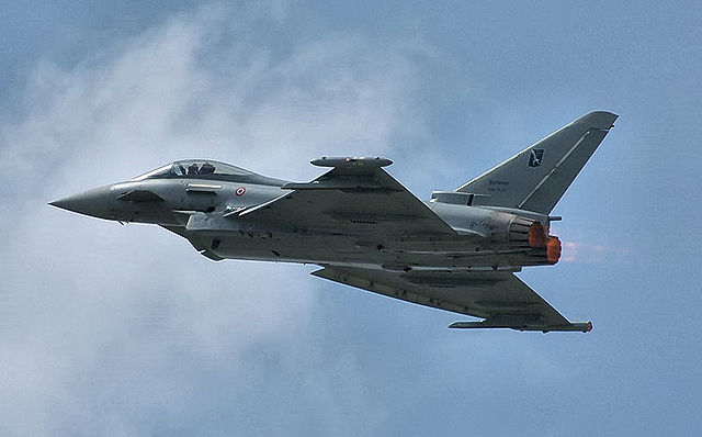 File:Eurofighter Typhoon Aeronautica Militare 2009 04.jpg