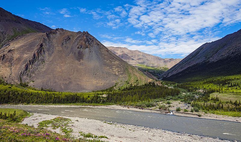 File:Firth River, tributary and V-shaped valley, Ivvavik National Park, YT.jpg