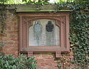 Frankfurt, main cemetery, grave adM 79-80 by Fichard.JPG