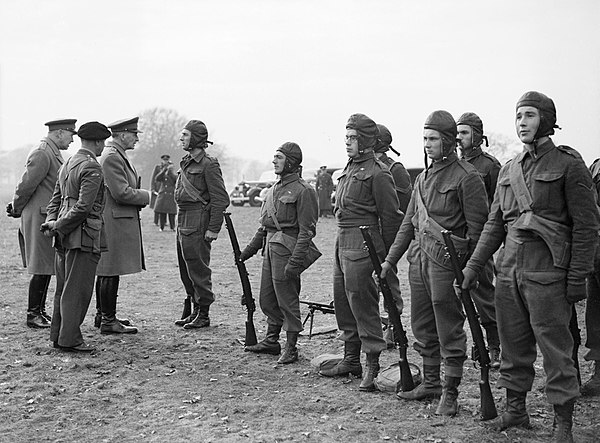 General Sir John Dill, the Chief of the Imperial General Staff (CIGS), inspecting parachute troops at the Central Landing Establishment at RAF Ringway