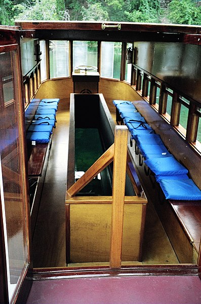 File:Glass bottom boat interior.jpg