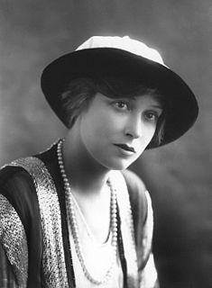 Grace La Rue American actress, singer, and vaudeville headliner