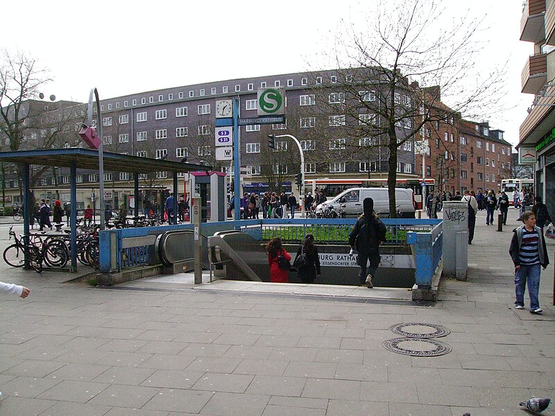 File:Harburg Rathaus Hamburg S-Bahn station entrance.jpg