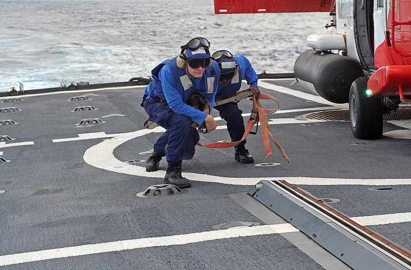 File:Helicopter flight deck refueling evolution DVIDS1089563.jpg