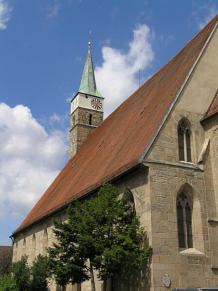 File:Herzogenaurach Kirche.JPG