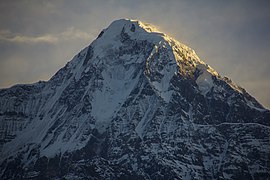 Himchuli Peak.jpg