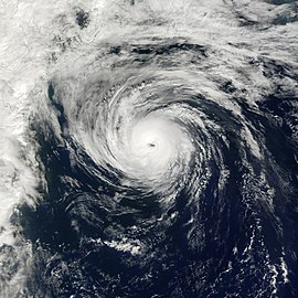 Hurikán 26. září 2001 nedaleko pobřeží Nového Skotska