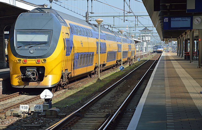 File:IRM 9568 Maastricht als IC Alkmaar (8715256208).jpg