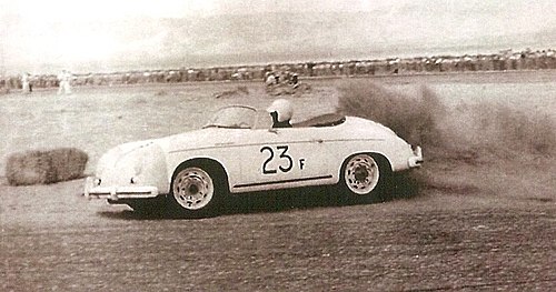 Dean and his Porsche Super Speedster 23F at Palm Springs Races March 1955