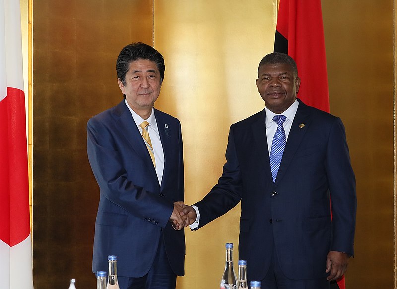 File:João Lourenço, the President of Angola meets with Shinzō Abe, the Prime Minister of Japan.jpg