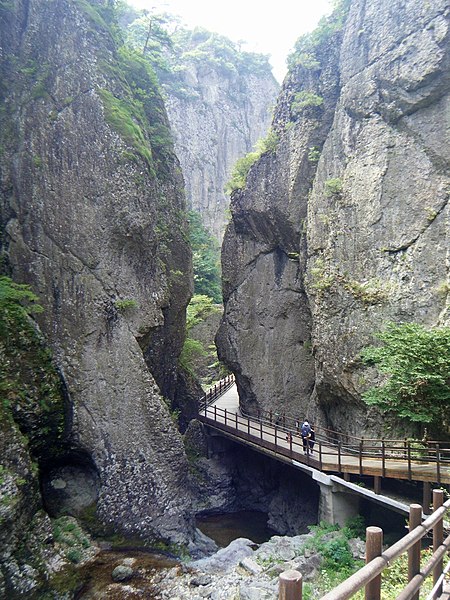 File:Juwangsan National Park, Korea - panoramio.jpg