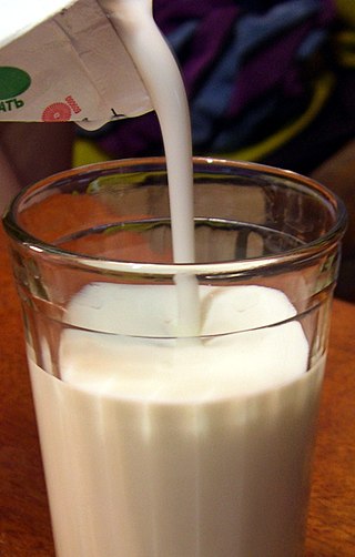<span class="mw-page-title-main">Kefir</span> Fermented milk drink made from kefir grains